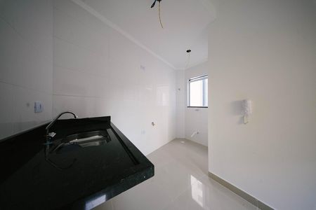 Apartamento à venda com 40m², 2 quartos e sem vaga Apartamento à venda com 40m², 2 quartos e sem vagaCozinha e Área de Serviço