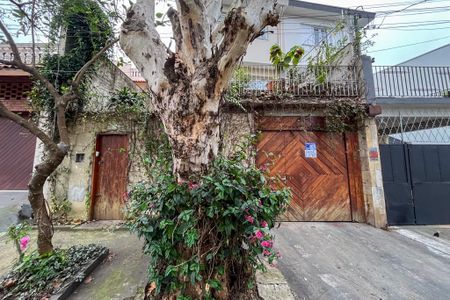 Fachada de casa para alugar com 4 quartos, 179m² em Jardim da Saúde, São Paulo