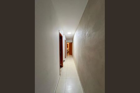 Corredor de casa para alugar com 4 quartos, 179m² em Jardim da Saúde, São Paulo