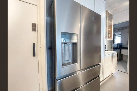 Apartamento à venda com 71m², 2 quartos e 2 vagas Apartamento à venda com 71m², 2 quartos e 2 vagasCozinha