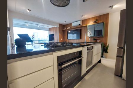 Apartamento à venda com 71m², 2 quartos e 2 vagas Apartamento à venda com 71m², 2 quartos e 2 vagasCozinha