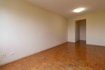 Sala de apartamento para alugar com 1 quarto, 61m² em Jardim da Gloria, São Paulo