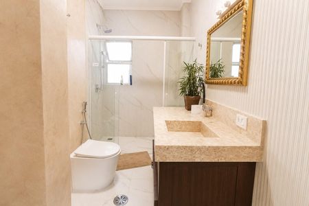 Apartamento para alugar com 200m², 4 quartos e 1 vaga Apartamento para alugar com 200m², 4 quartos e 1 vagaBanheiro - Quartos