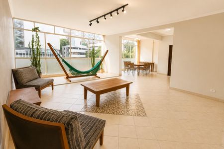Apartamento para alugar com 200m², 4 quartos e 1 vaga Apartamento para alugar com 200m², 4 quartos e 1 vagaSala