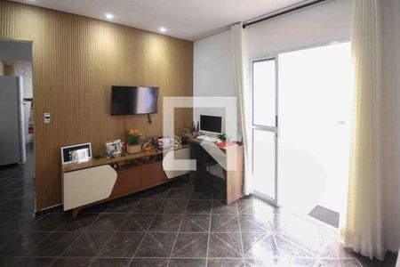 Sala de casa à venda com 4 quartos, 260m² em Jardim Santa Adelia, São Paulo