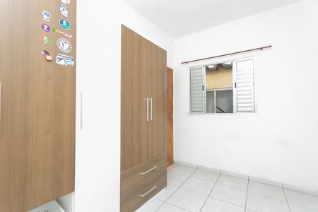 Casa para alugar com 50m², 1 quarto e sem vaga Casa para alugar com 50m², 1 quarto e sem vagaQuarto