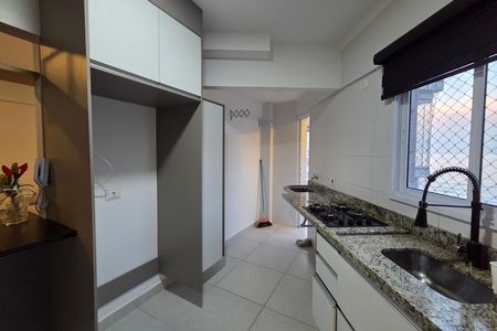 Apartamento para alugar com 75m², 2 quartos e 2 vagasCozinha
