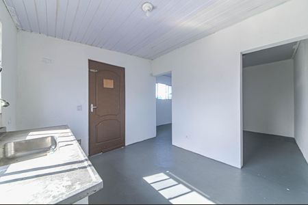 Cozinha de casa para alugar com 2 quartos, 50m² em Capão Redondo, São Paulo