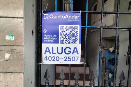 Placa de casa para alugar com 2 quartos, 50m² em Capão Redondo, São Paulo