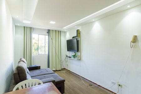 Sala de apartamento para alugar com 2 quartos, 48m² em Vila Mirante, São Paulo