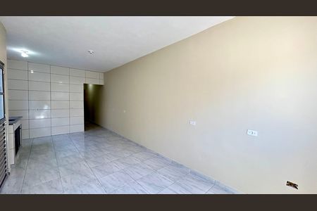 Casa para alugar com 2 quartos, 63m² em Vila Carmela Ii, Guarulhos