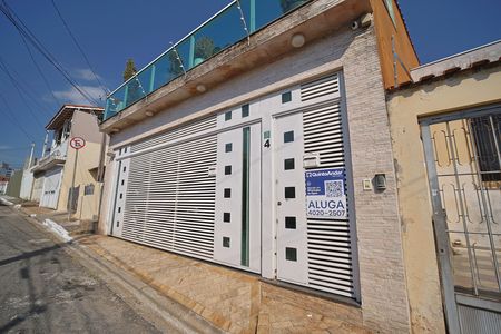 Fachada de casa para alugar com 2 quartos, 80m² em Vila Marieta, São Paulo