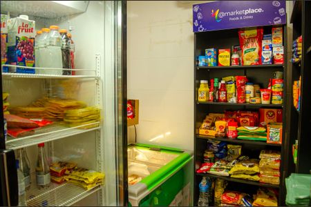 Apartamento à venda com 50m², 2 quartos e 1 vaga Apartamento à venda com 50m², 2 quartos e 1 vagaMini Mercado