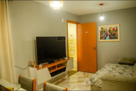 Apartamento à venda com 50m², 2 quartos e 1 vaga Apartamento à venda com 50m², 2 quartos e 1 vagaSala