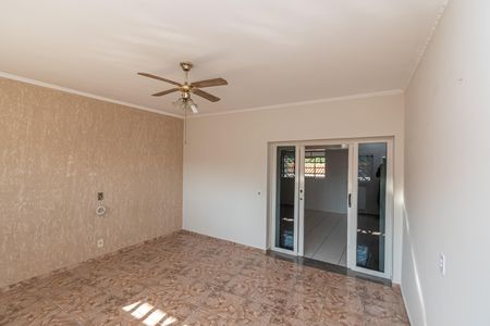 Casa para alugar com 380m², 4 quartos e 10 vagasSala de TV