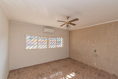 Sala de TV de casa à venda com 4 quartos, 380m² em Parque Santo Antonio (nova Veneza), Sumaré