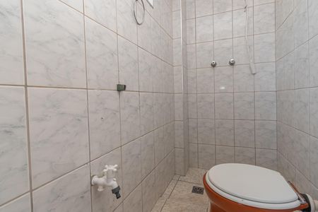 Casa para alugar com 380m², 4 quartos e 10 vagasBanheiro 3