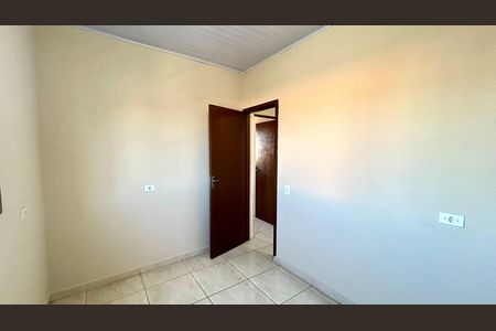 Quarto 1 de casa para alugar com 2 quartos, 63m² em Vila Carmela Ii, Guarulhos