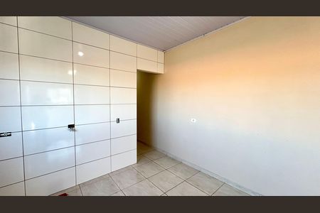 Cozinha de casa para alugar com 2 quartos, 63m² em Vila Carmela Ii, Guarulhos