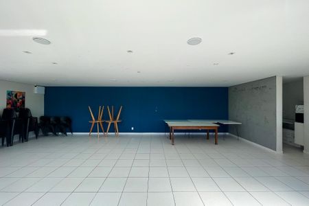 Apartamento para alugar com 43m², 2 quartos e 1 vaga Apartamento para alugar com 43m², 2 quartos e 1 vagaÁrea comum - Salão de festas