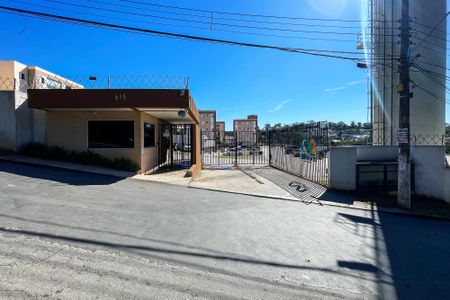 Apartamento para alugar com 43m², 2 quartos e 1 vaga Apartamento para alugar com 43m², 2 quartos e 1 vagaFachada Condomínio