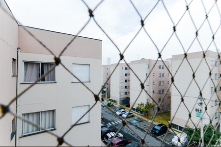Vista da Sala de apartamento para alugar com 2 quartos, 47m² em Vila Alzira, Guarulhos