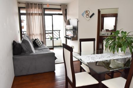 Sala e sala de jantar de apartamento à venda com 4 quartos, 112m² em Parque Uniao, Jundiaí