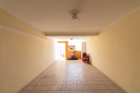 Garagem de casa à venda com 2 quartos, 90m² em Cidade Líder, São Paulo