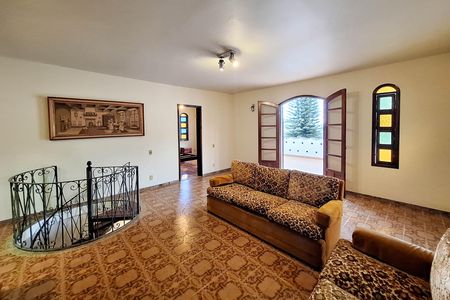 Casa para alugar com 319m², 3 quartos e sem vaga Casa para alugar com 319m², 3 quartos e sem vagaSala 2