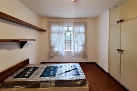 Casa para alugar com 319m², 3 quartos e sem vaga Casa para alugar com 319m², 3 quartos e sem vagaQuarto 1