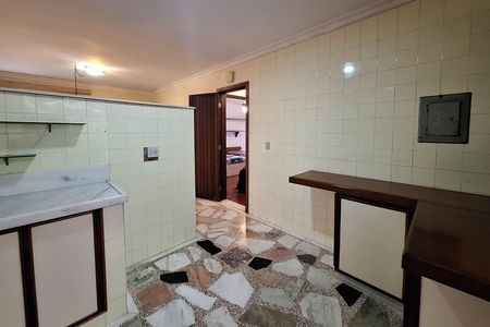 Casa para alugar com 319m², 3 quartos e sem vaga Casa para alugar com 319m², 3 quartos e sem vagaCozinha