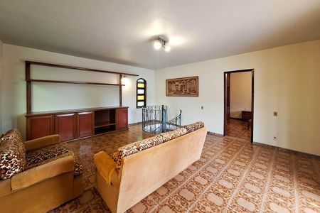 Casa para alugar com 319m², 3 quartos e sem vaga Casa para alugar com 319m², 3 quartos e sem vagaSala 2