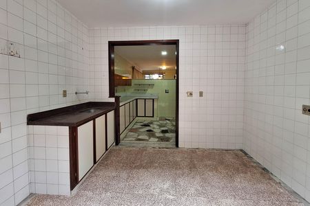 Casa para alugar com 319m², 3 quartos e sem vaga Casa para alugar com 319m², 3 quartos e sem vagaÁrea de Serviço
