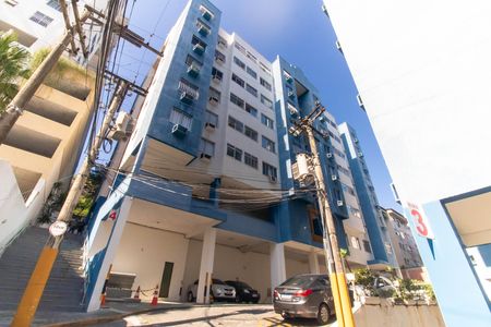 Apartamento para alugar com 62m², 2 quartos e 1 vagaFachada