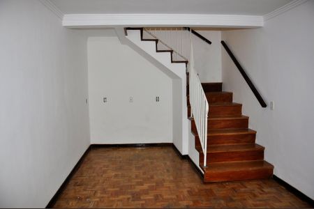 Sala de casa à venda com 3 quartos, 131m² em Jardim Maristela, São Paulo