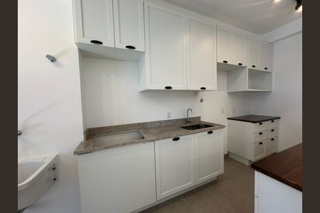 Apartamento para alugar com 88m², 2 quartos e 2 vagasCozinha