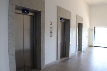 Apartamento para alugar com 88m², 2 quartos e 2 vagasHall de entrada