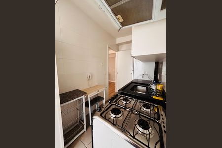 Cozinha  de apartamento para alugar com 1 quarto, 49m² em Alphaville Industrial, Barueri
