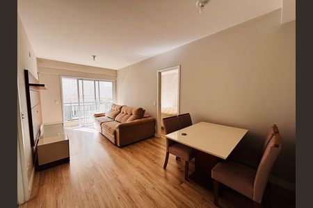Apartamento para alugar com 1 quarto, 49m² em Alphaville Industrial, Barueri
