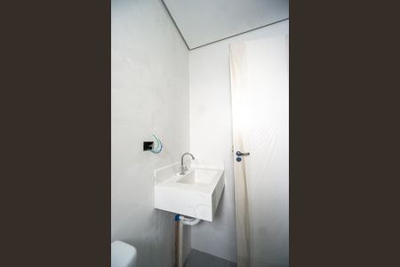 Apartamento à venda com 35m², 2 quartos e sem vagaBanheiro 