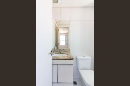 Apartamento à venda com 73m², 3 quartos e 2 vagas Apartamento à venda com 73m², 3 quartos e 2 vagasBanheiro da Suíte