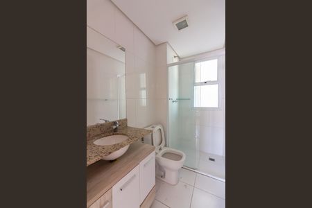 Apartamento à venda com 73m², 3 quartos e 2 vagas Apartamento à venda com 73m², 3 quartos e 2 vagasBanheiro