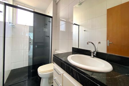 Apartamento à venda com 148m², 4 quartos e 4 vagasBanheiro