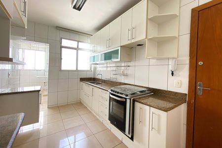 Apartamento à venda com 148m², 4 quartos e 4 vagasCozinha