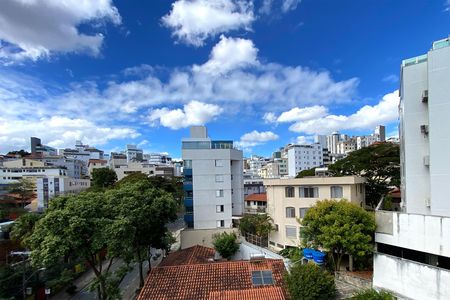 Apartamento à venda com 148m², 4 quartos e 4 vagasVista Quarto 3