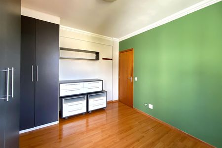Apartamento à venda com 148m², 4 quartos e 4 vagasSuite 1