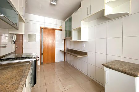 Apartamento à venda com 148m², 4 quartos e 4 vagasCozinha