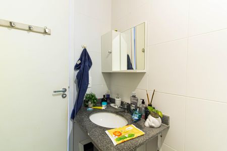 Apartamento para alugar com 34m², 2 quartos e sem vagaBanheiro