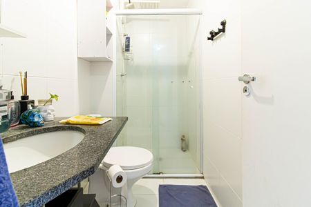 Apartamento para alugar com 34m², 2 quartos e sem vagaBanheiro