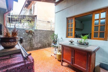 Quintal  de casa à venda com 2 quartos, 112m² em Centro, Diadema